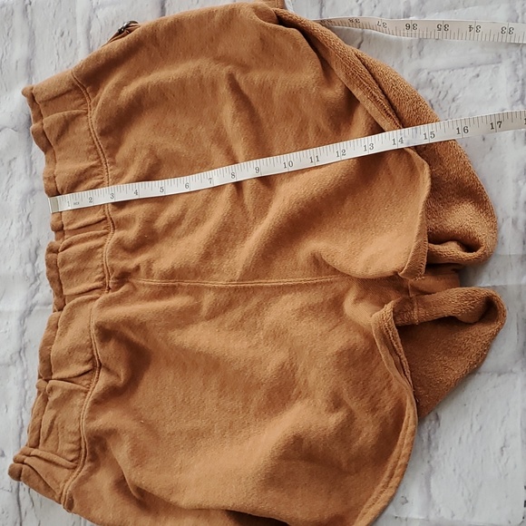 18. Free People Movement Siren Shorts Earth - Picture 13 of 17